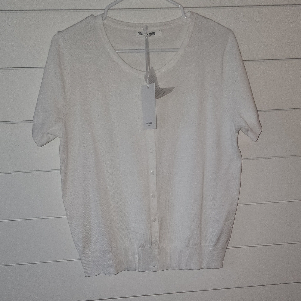 Grace Karin White Short-Sleeve Button-Front Knit Top